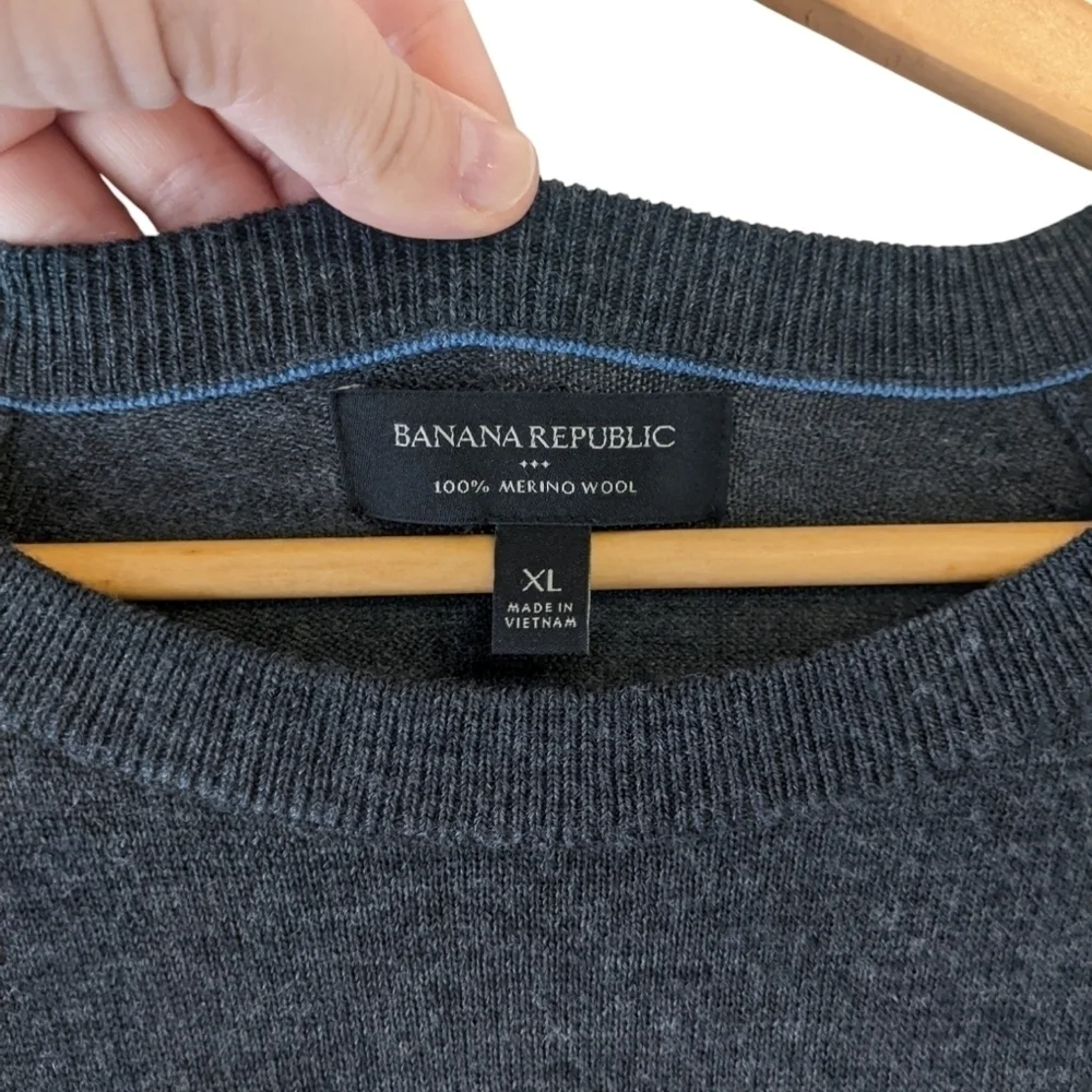 Banana Republic Men’s 100% Merino Wool Crewneck Striped Sweater Size XL